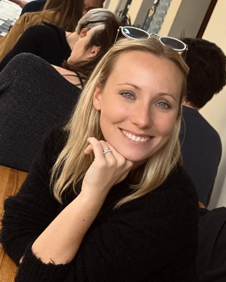 Mareike Menzfeld, Service und Organisation bei FRONTELIER